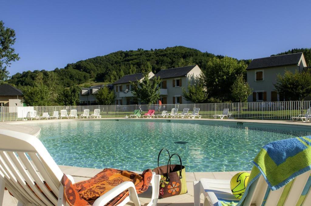 T3 La Savane Saint Geniez D'Olt 2 Piscines Chauffees Dans Une Charmante Residence De Vacances Exterior foto